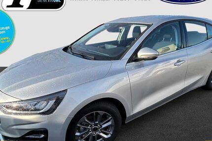 Ford Focus 12.200 km 26.900 &euro; Schloß Holte-Stukenbrock 33758