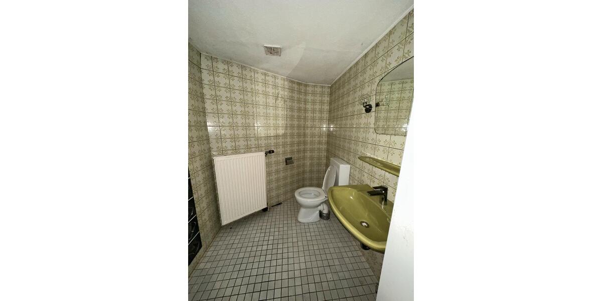 Mehrfamilienhaus, Wohnhaus Brakel - 12 Zimmer, 170 m&sup2;, 79.000&euro; | Angebot:26243741