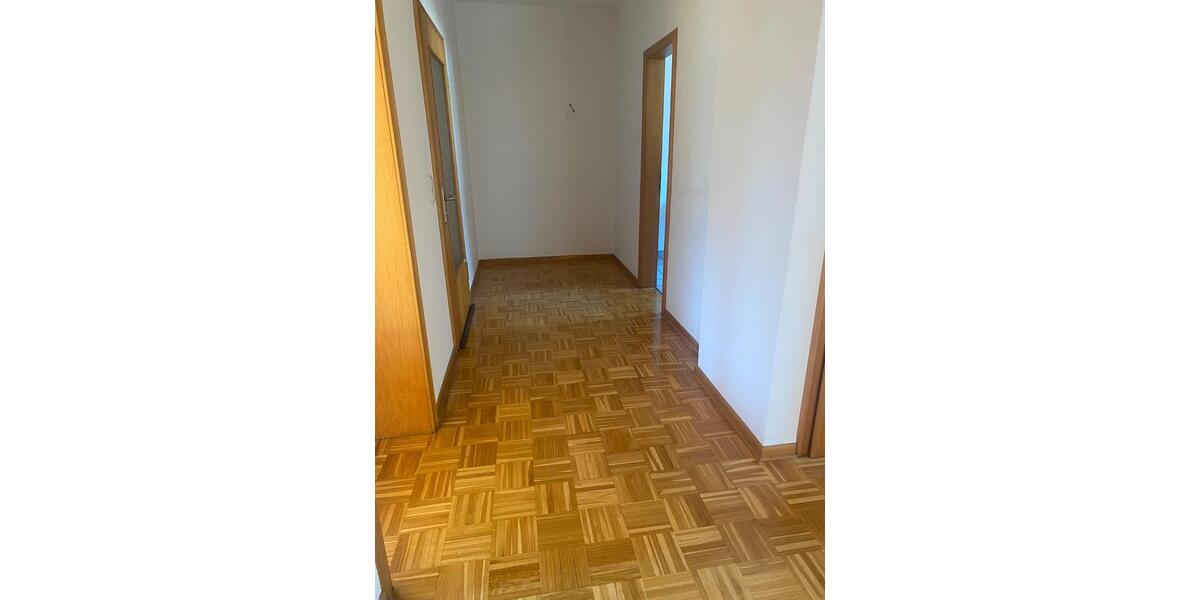 Erdgeschoßwohnung Schloß Holte-Stukenbrock Stukenbrock - 2 Zimmer, 86 m&sup2;, 675&euro; | Angebot:25350876