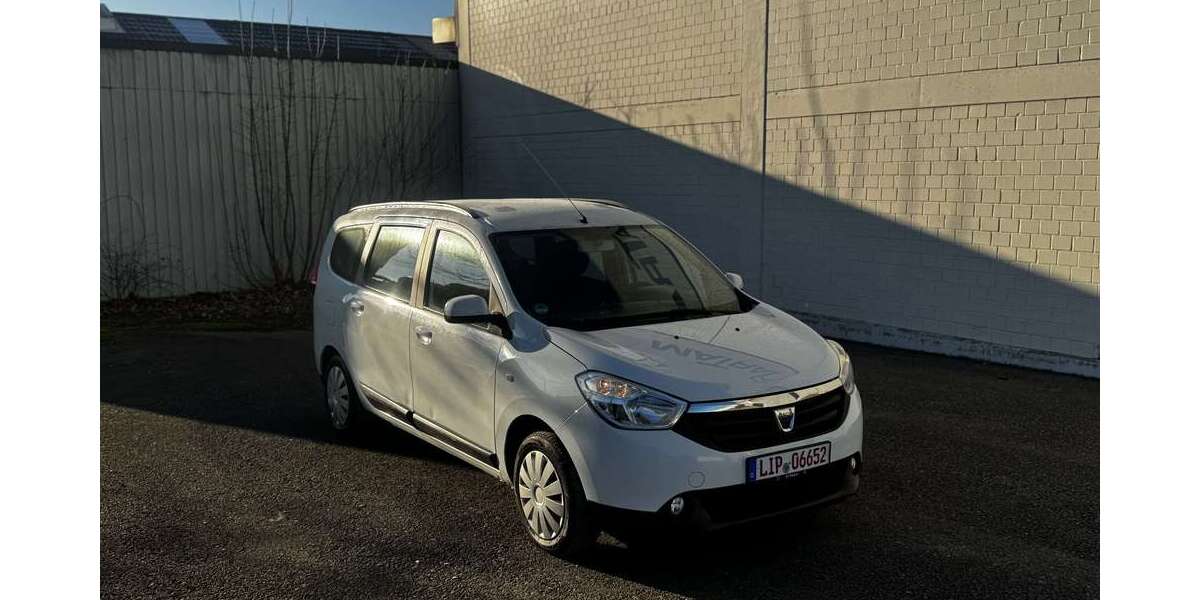 Dacia Lodgy 131.000 km 6.500 &euro; Horn-Bad Meinberg 32805