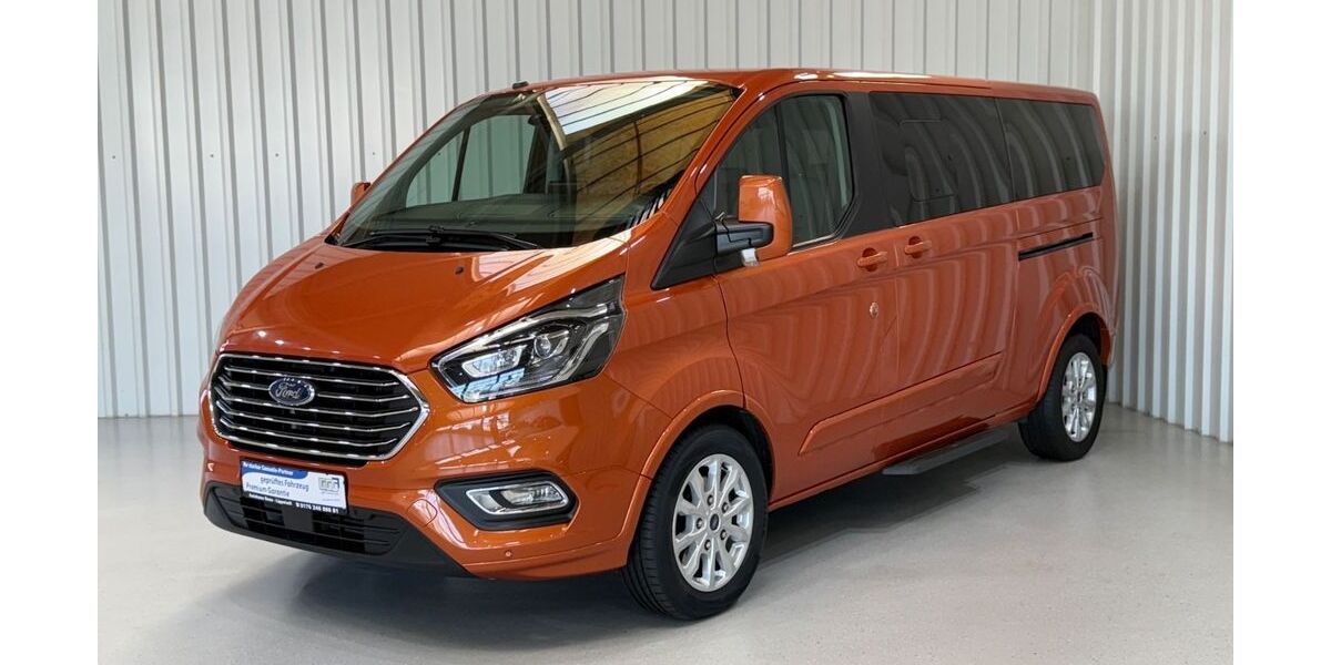 Ford Tourneo Custom 150.000 km 28.950 € Lippstadt 59555