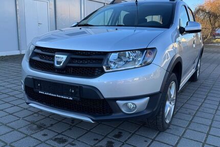 Dacia Sandero 49.680 km 7.499 &euro; Paderborn 33104