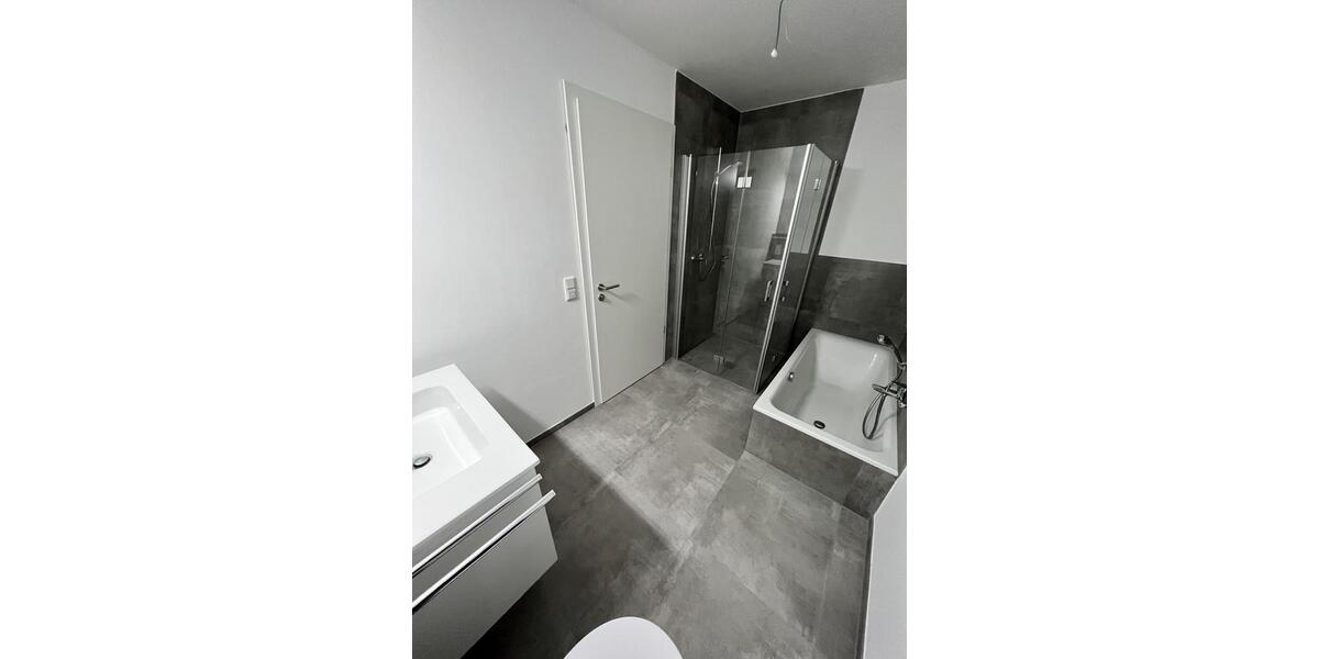 Reihenhaus Paderborn Elsen - 5.5 Zimmer, 127 m&sup2;, 1.500&euro; | Angebot:26145858