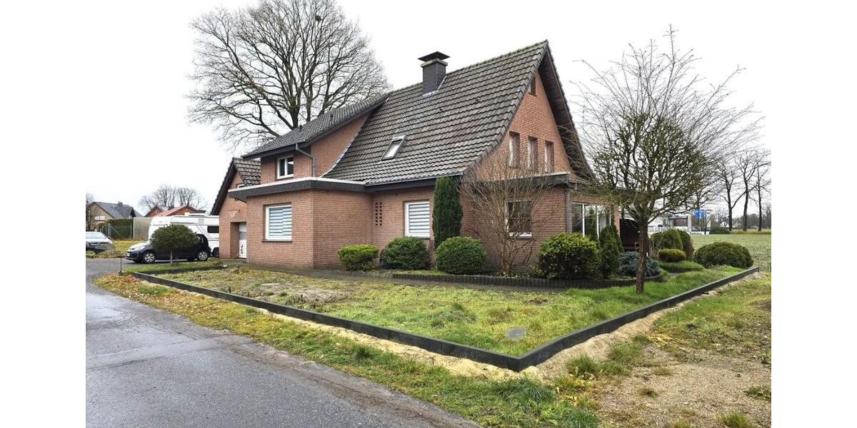 Einfamilienhaus Schloß Holte-Stukenbrock Stukenbrock - 6 Zimmer, 202 m&sup2;, 395.000&euro; | Angebot:26637382