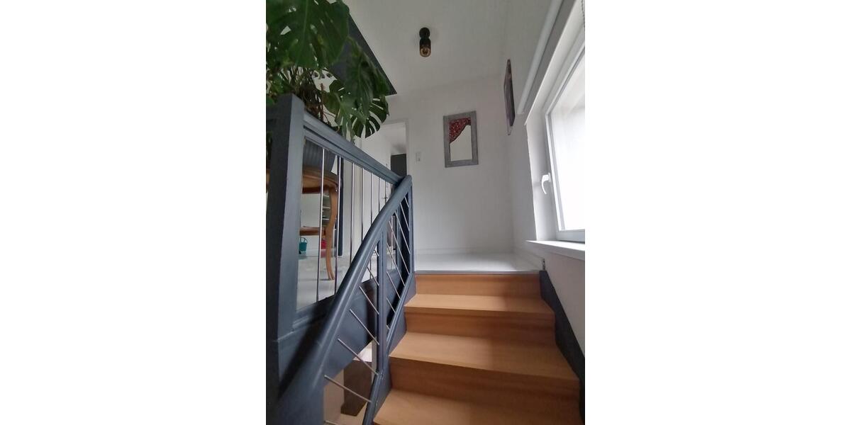 Einfamilienhaus Horn-Bad Meinberg Bad Meinberg - 5 Zimmer, 130 m&sup2;, 1.450&euro; | Angebot:27614884