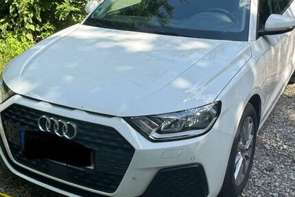 Audi A1 113.000 km 15.999 &euro; Nieheim 33039