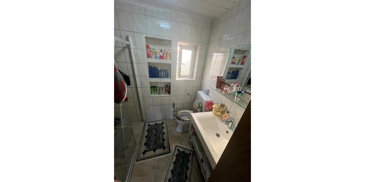 Einfamilienhaus Brakel - 7 Zimmer, 174 m&sup2;, 145.000&euro; | Angebot:25830575