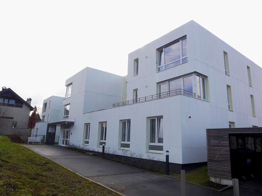 Wohnung zum Mieten in Bielefeld 1.089 € 91 m² 2 zimmer