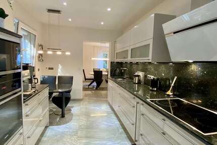 Haus zum Kaufen in Lippstadt 393.600 € 170 m² 5 zimmer