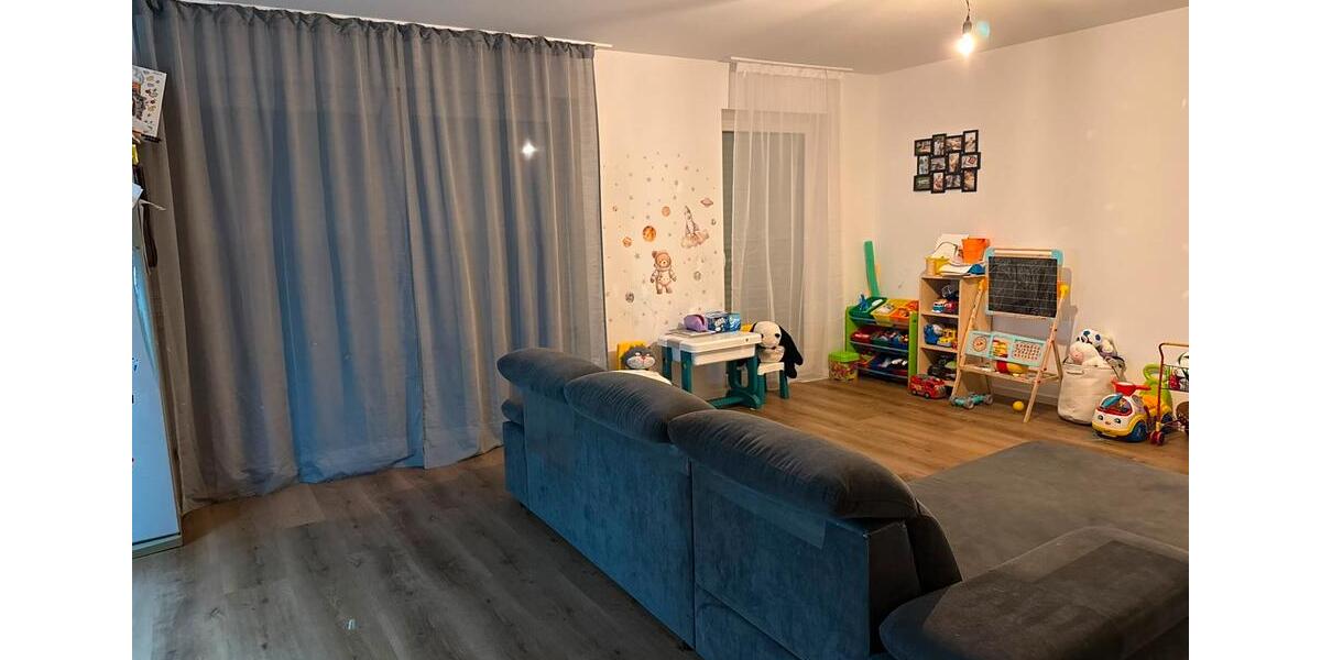Erdgeschoßwohnung Detmold - 2 Zimmer, 72 m&sup2;, 865&euro; | Angebot:26610415