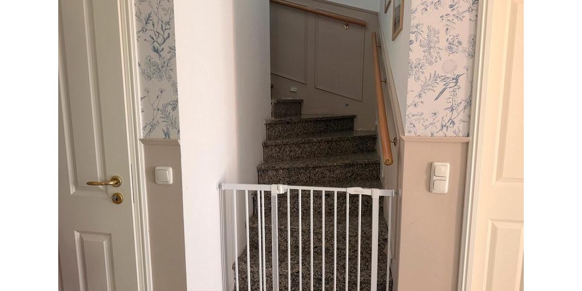 Einfamilienhaus Nieheim - 8 Zimmer, 190 m&sup2;, 420.000&euro; | Angebot:27537380