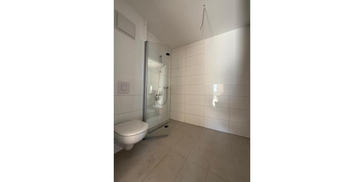 Erdgeschoßwohnung Paderborn Neuenbeken - 2 Zimmer, 64 m&sup2;, 755&euro; | Angebot:25377618