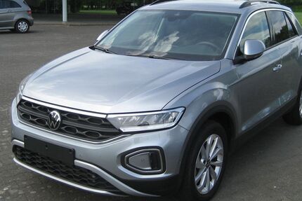 VW T-Roc 10.300 km 25.500 &euro; Rietberg 33397