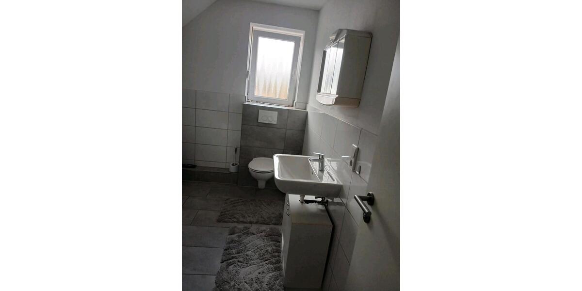 Dachgeschoßwohnung Schloß Holte-Stukenbrock Stukenbrock - 3 Zimmer, 63 m&sup2;, 179.000&euro; | Angebot:26779091