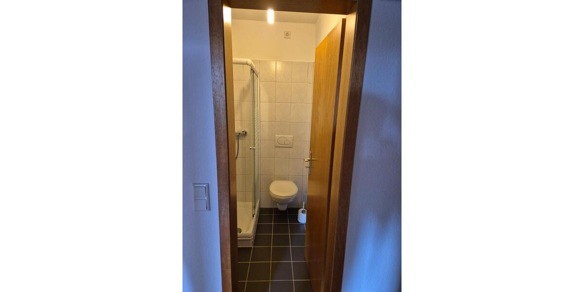 Erdgeschoßwohnung Steinheim - 1.5 Zimmer, 33 m&sup2;, 295&euro; | Angebot:25805499