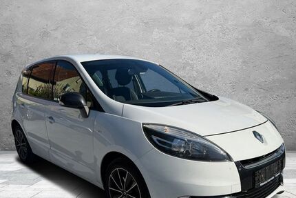Renault Scenic 82.000 km 5.200 &euro; Detmold 32758