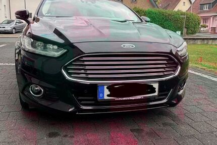 Ford Mondeo 84.000 km 15.750 &euro; Salzkotten 33154