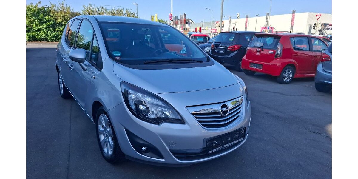 Opel Meriva 75.000 km 5.499 € Paderborn 33100