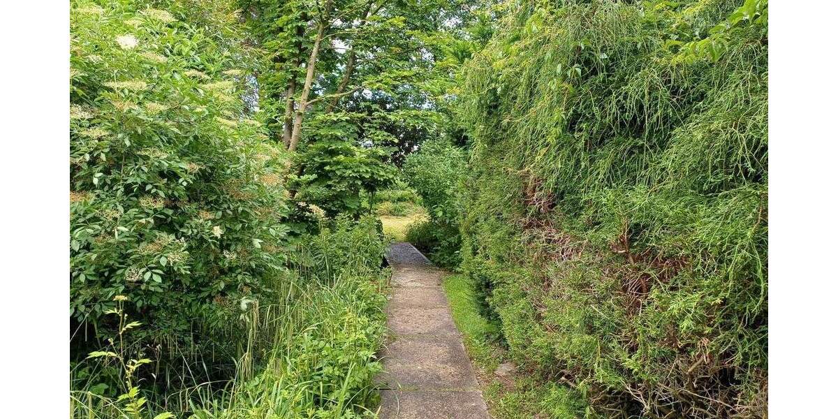 Viel Platz, idyllische Lage, gute Verkehrsanbindung !! 1 zimmer