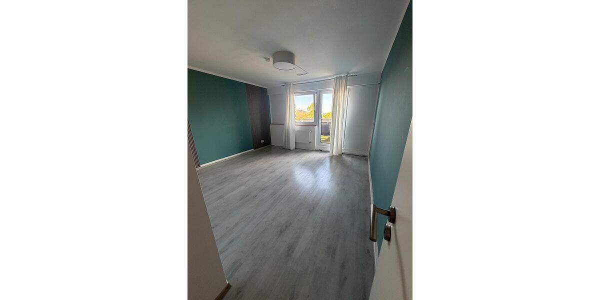 Terrassenwohnung Oerlinghausen - 3 Zimmer, 110 m&sup2;, 280.000&euro; | Angebot:26350139