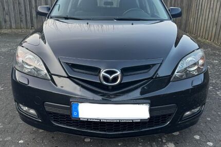 Mazda 3 250.000 km 950 &euro; Paderborn 33106