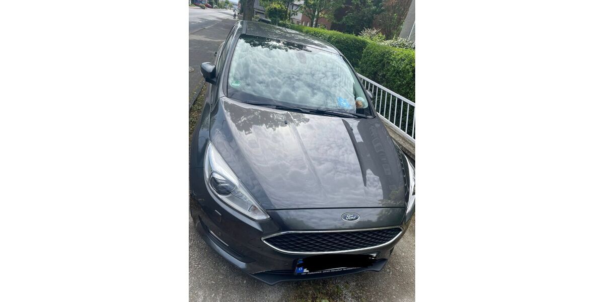 Ford Focus 186.000 km 6.999 &euro; Paderborn 33098
