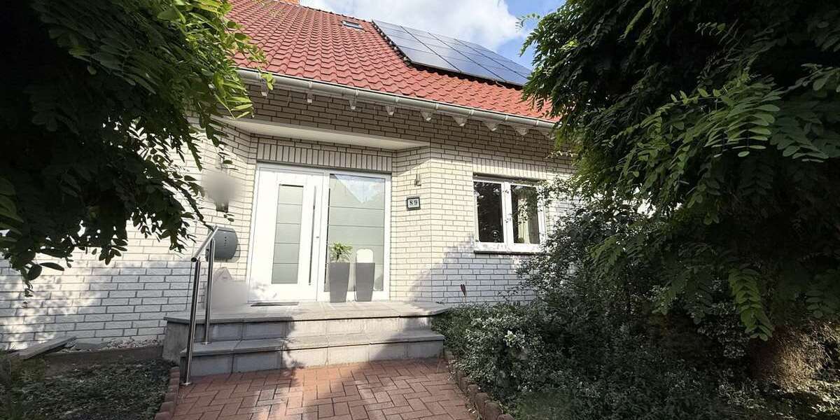 Einfamilienhaus Paderborn Neuenbeken - 7 Zimmer, 205 m&sup2;, 649.000&euro; | Angebot:27186029