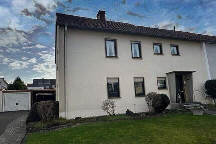 ***Zweifamilienhaus mit Wohnrecht Nähe Querweg*** 8 zimmer