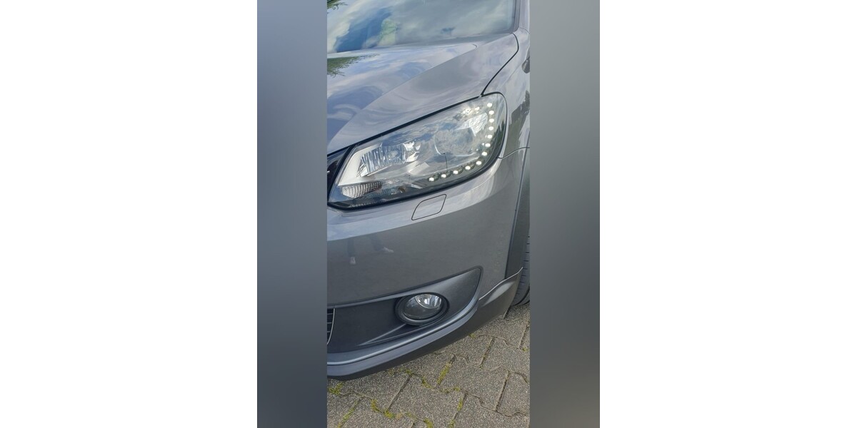 VW Cross Touran 258.000 km 10.000 € Paderborn 33104