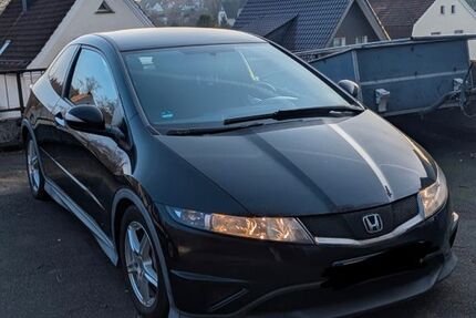 Honda Civic 179.000 km 3.250 &euro; Altenbeken 33184
