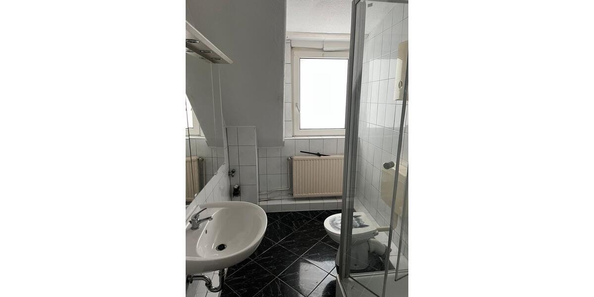 Dachgeschoßwohnung Hövelhof - 3 Zimmer, 100 m&sup2;, 1.150&euro; | Angebot:24866567