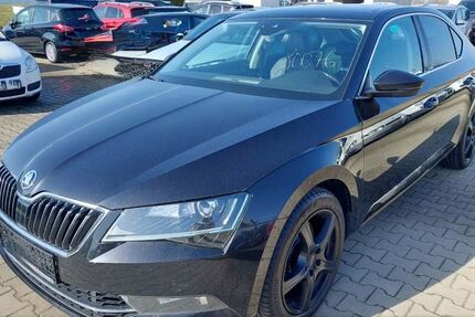 Skoda Superb 134.567 km 19.900 &euro; Paderborn 33102