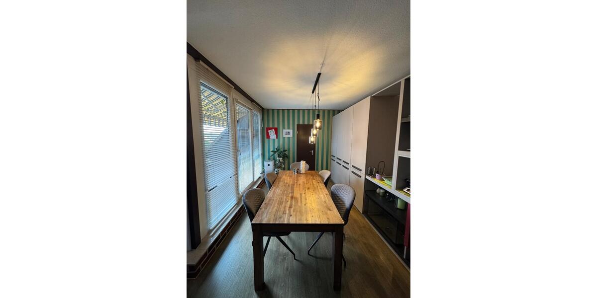 Maisonetten Wohnung 4Zimmer 120qm Mit Tiefgaragenstellplatz 4 zimmer