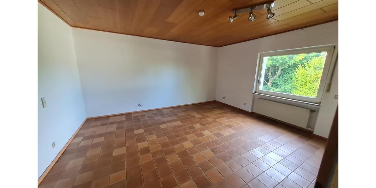 Einfamilienhaus Paderborn Neuenbeken - 7 Zimmer, 197 m&sup2;, 490.000&euro; | Angebot:27622030