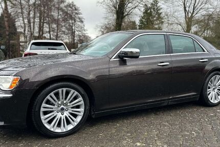 Lancia Thema 55.749 km 15.990 &euro; Willebadessen 34439