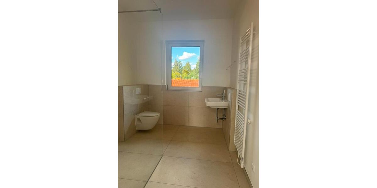 Einfamilienhaus Schloß Holte-Stukenbrock Stukenbrock - 6 Zimmer, 264 m&sup2;, 3.200&euro; | Angebot:27541538