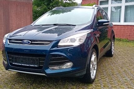 Ford Kuga 145.000 km 7.250 &euro; Paderborn 33102