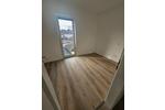 Erstbezug! Moderne 2-Zimmer-NeubauWohnung mit Terrasse in Schloß Neuhaus – ab 01.08. verfügbar (WE 7)