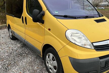 Opel Vivaro 229.700 km 12.600 € Hövelhof 33161