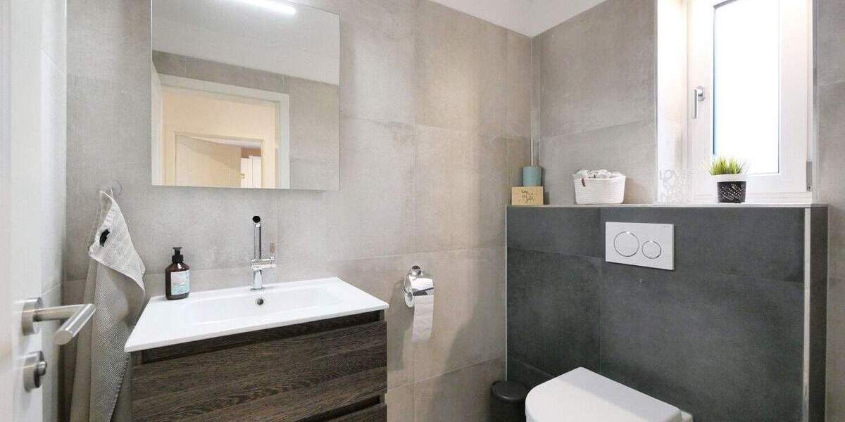 Familienfreundliche Doppelhaushälfte in Top Lage von Elsen 4 zimmer