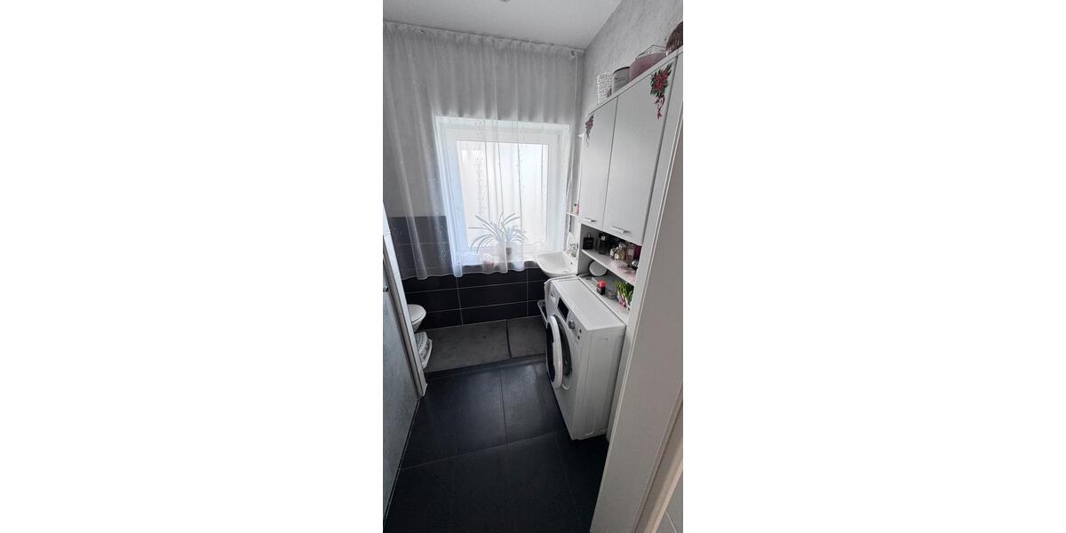 Einfamilienhaus Bad Driburg - 7 Zimmer, 172 m&sup2;, 280.000&euro; | Angebot:27426502