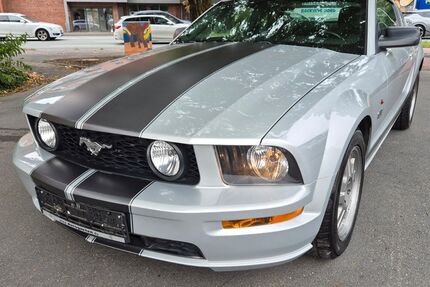 Ford Mustang 110.000 km 15.950 &euro; Delbrück 33129