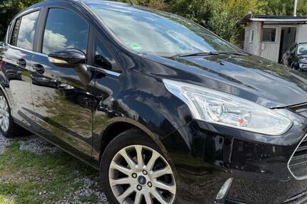 Ford B-Max 111.664 km 4.499 &euro; Paderborn 33106
