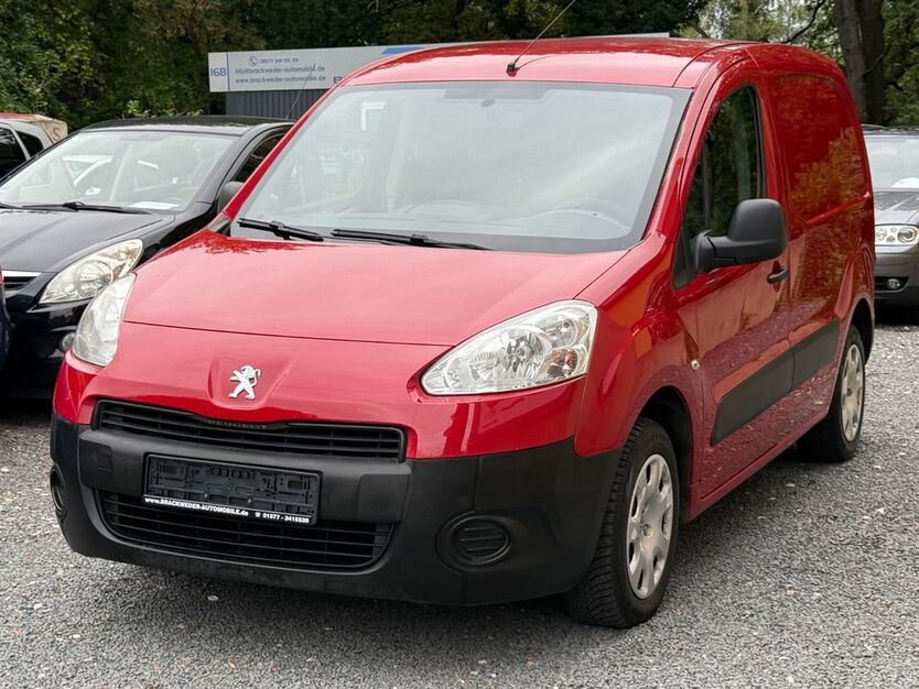 Peugeot Partner 180.000 km 2.950 € Bielefeld 33647