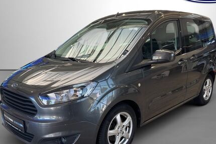 Ford Tourneo Courier 95.821 km 8.950 &euro; Schloß Holte-Stukenbrock 33758