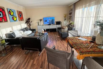 Helle und gemütliche Wohnung in TOP -LAGE 3 zimmer