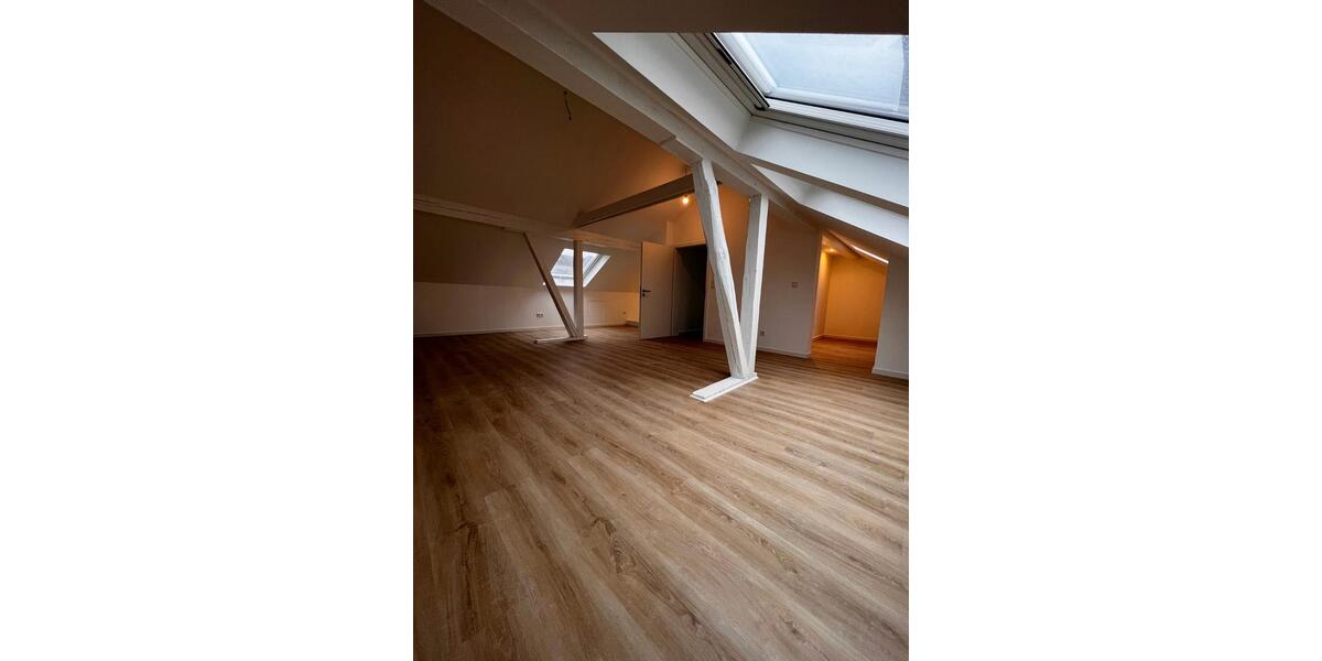Maisonettenwohnung Paderborn - 4 Zimmer, 126 m&sup2;, 1.400&euro; | Angebot:27597389
