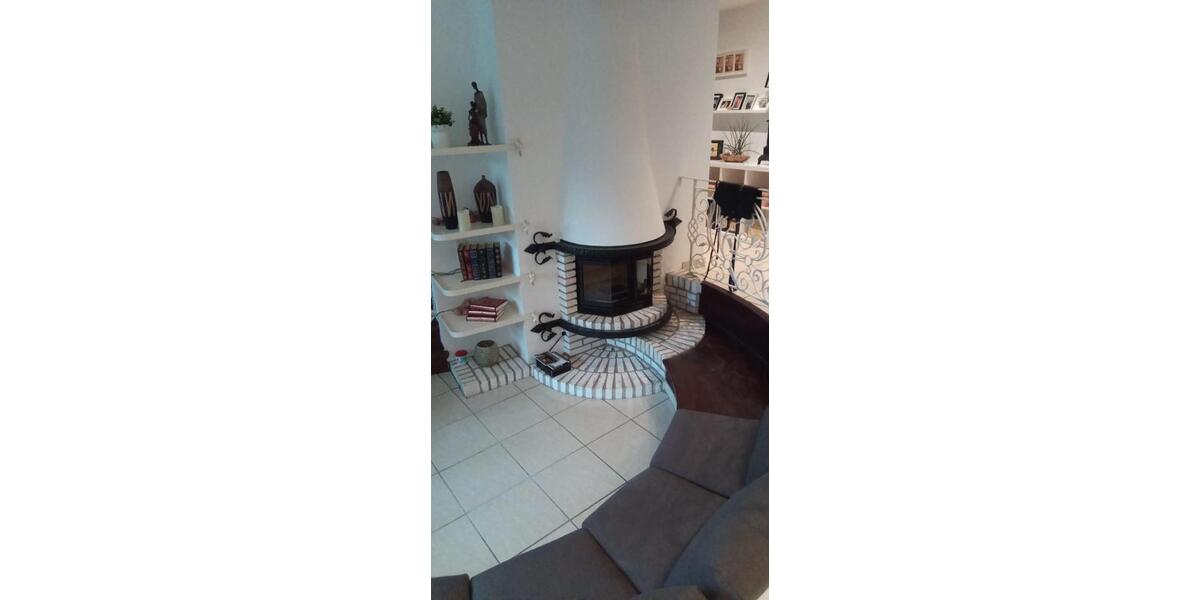 Etagenwohnung Verl - 2 Zimmer, 149 m&sup2;, 1.350&euro; | Angebot:25177776