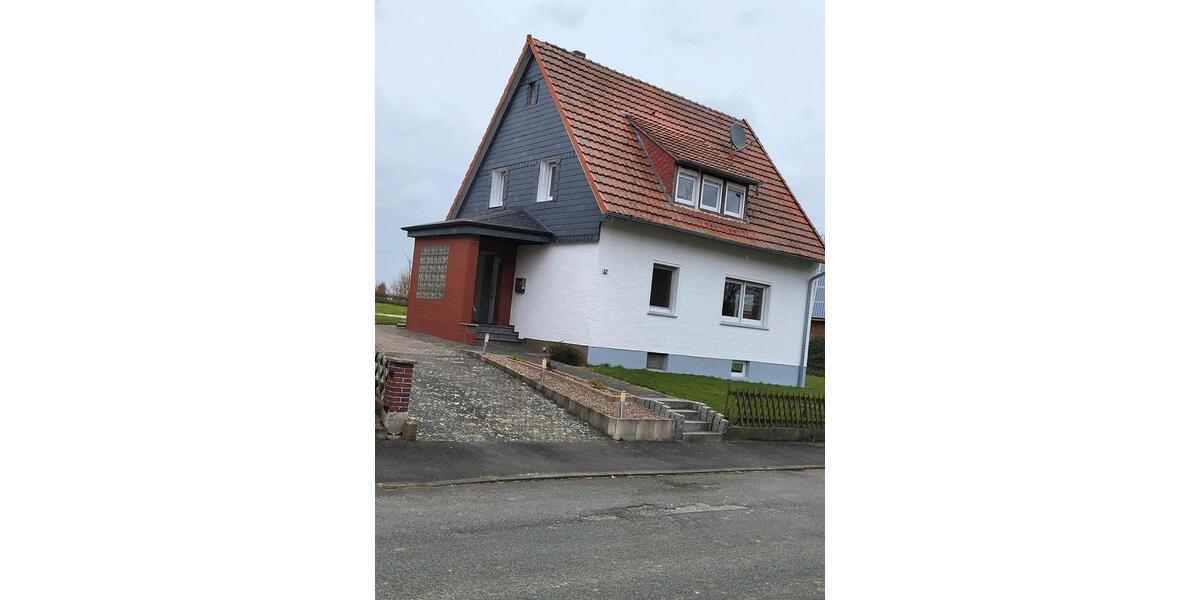 Einfamilienhaus Willebadessen - 6 Zimmer, 120 m&sup2;, 149.000&euro; | Angebot:25589860