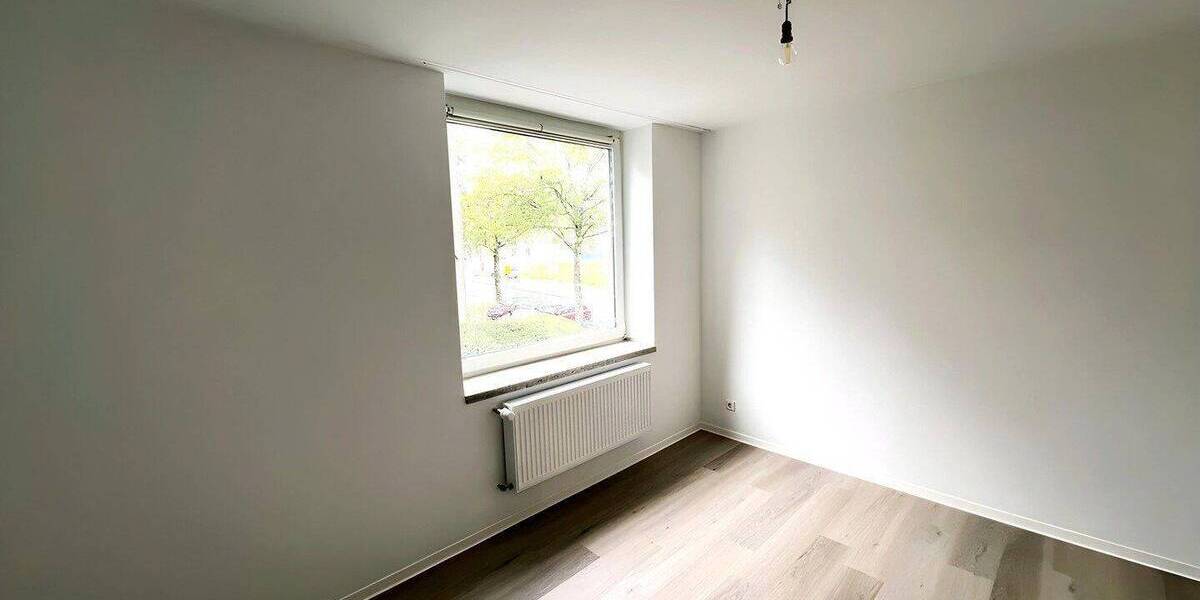 Etagenwohnung Paderborn Kernstadt - 3 Zimmer, 100 m&sup2;, 880&euro; | Angebot:26883464